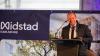 Karlsruher Baubürgermeister Daniel Fluhrer auf dem Richtfest von Midstad.