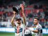 Thomas Müller (l) gewann mit den Vancouver Whitecaps die kanadische Meisterschaft.