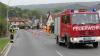Öl auf der Fahrbahn: Für rund drei Stunden wurde der Verkehr einspurig an der Unfallstelle in Zell am Ebersberg vorbeigeleitet.