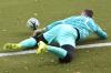Yannick Riedel vom TV Jahn Winkels hatte gegen den FC Westheim jede Menge zu tun bei der 1:3-Niederlage.