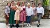 In zünftiger  Tracht: Nadja Dülch, Ivonne Dornberger, Anja Metz, Anna Winkler, Renate Schmitt, Anna Kess, Ulrike Hegwein.