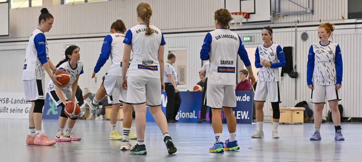 Bayernliga: Basketball-Damen der DJK spielen sich in Wasserburg fast in einen Rausch