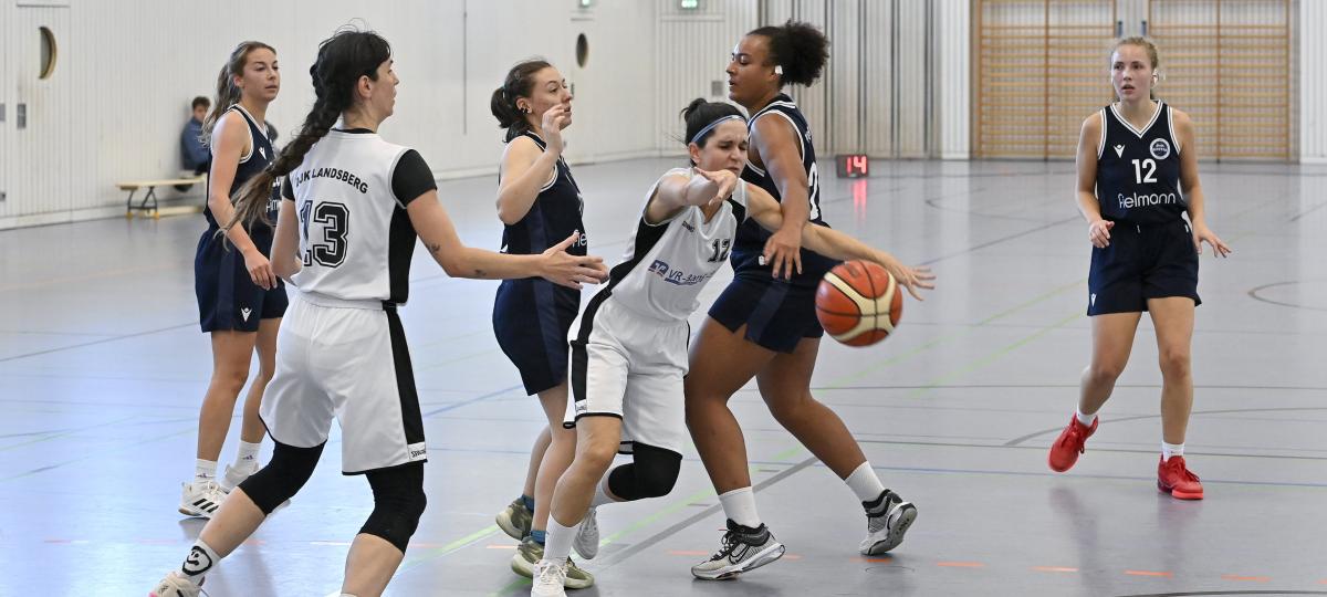 Erfolgreich von der Dreierlinie: DJK-Basketballerinnen verteidigen Tabellenführung