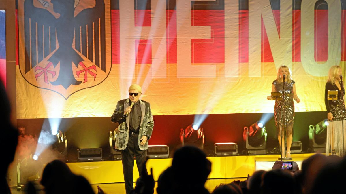 From “Enzain” to “Layla”: Heino sings at the Gersthofen town hall