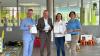 Spendenübergabe für die Aktion Regenbogen. Von links: Jörg Suchanka (Geschäftsführer Marktheidenfelder Bäder GmbH), Thomas Stamm (Bürgermeister Stadt Marktheidenfeld), Caroline Beck (Vorständin Aktion Regenborgen e.V.) und Katharina Hügel (Management - Organisation Marktheidenfelder Bäder GmbH). 