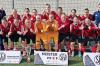 Die U16-Juniorinnen-Auswahl des Bayerischen Fußball-Verbandes (BFV) von Verbandstrainer Daniel Bierofka (hinten links) ist erneut süddeutscher Meister. Mit im Team standen auch drei Oberfränkinnen: Svea Kasper (hinten, Zweite von links), Johanna Naser (hinten, Dritte von links) und Torhüterin Pia Müller (vorne, Fünfte von links).