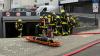 Die Feuerwehr musste mit großem Aufwand den Rauch absaugen. Die Feuerwehr musste mit großem Aufwand den Rauch absaugen.