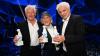 Die Preisträger Miroslav Nemec (l-r), Otto Waalkes und Udo Wachtveitl stehen bei der Verleihung des TV- und Streaming-Awards "Blauer Panther" in der BMW Welt in München auf der Bühne.