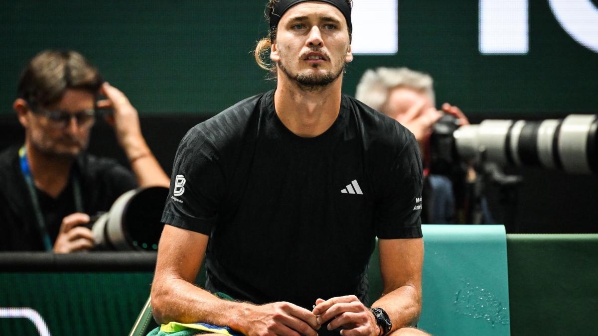Zverevs-K-rper-streikt-wieder-Arztbesuch-vor-den-ATP-Finals