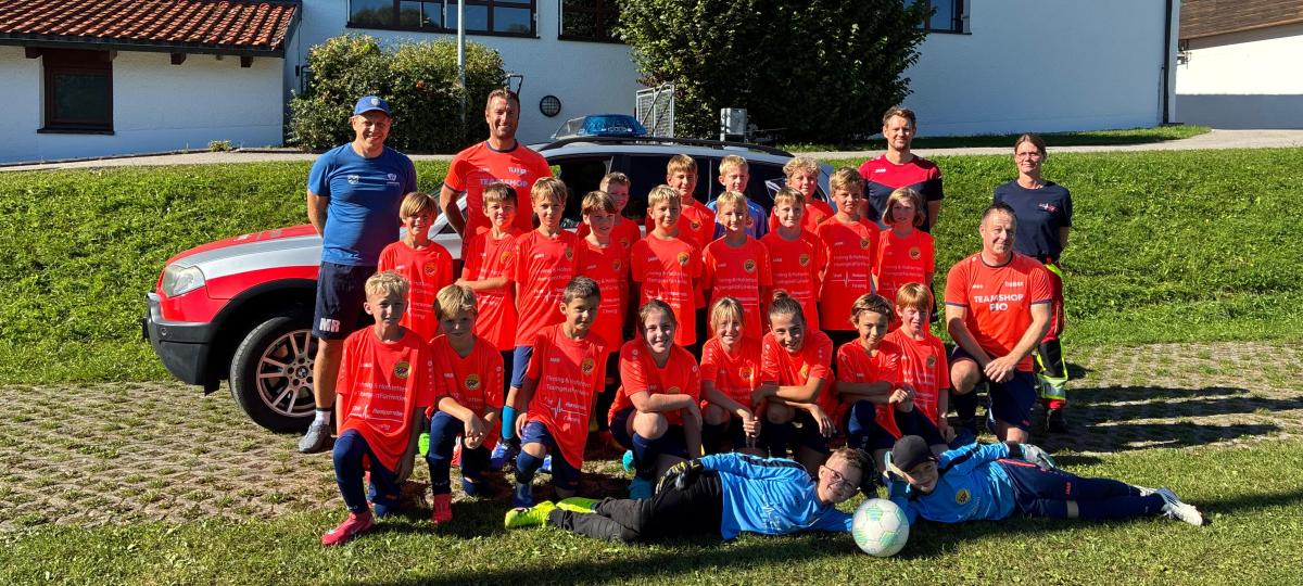 Fußballer in neuen Outfits