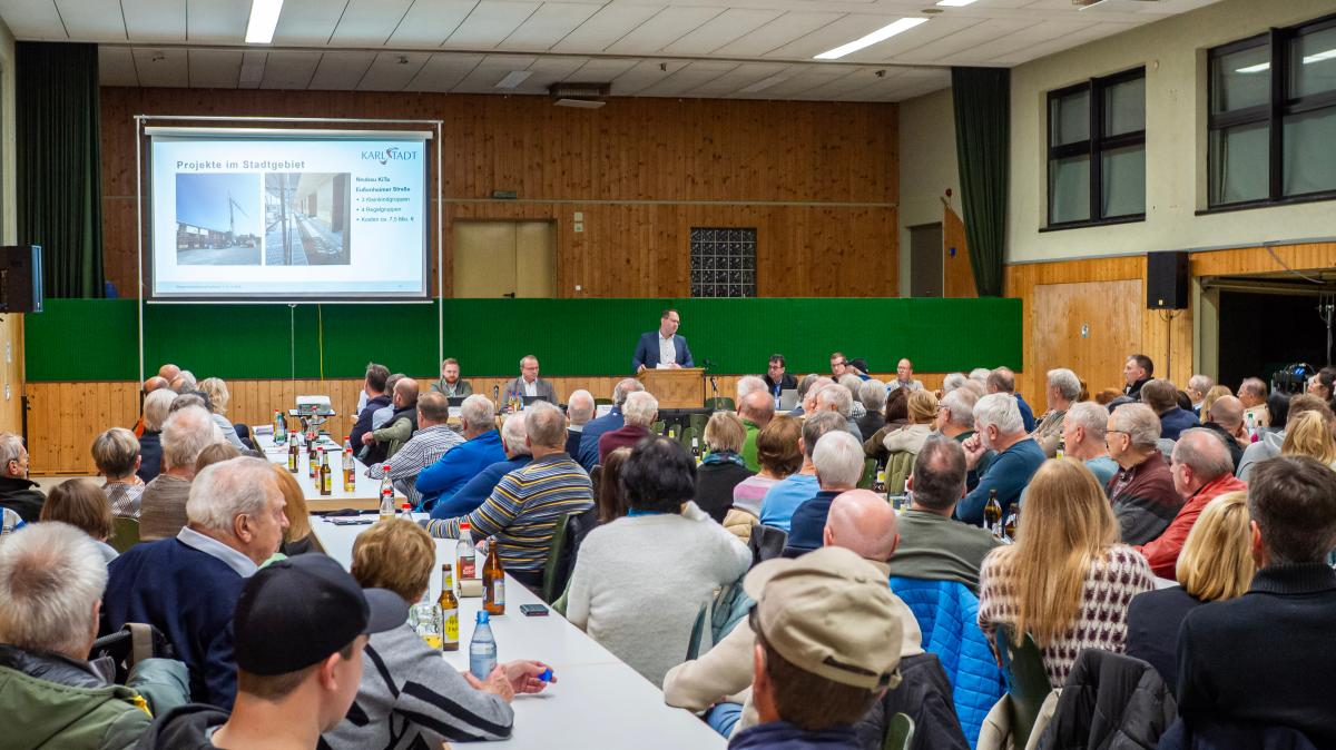 Grundschulneubau-und-Ausbau-der-Stra-e-Zum-Sportgel-nde-Diese-Projekte-stehen-in-Karlburg-an
