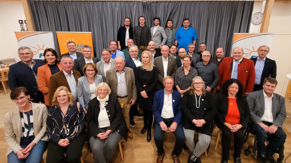 Neuanfang-bei-den-Freien-W-hlern-Quereinsteigerin-Nancy-Degenhardt-wird-Landratskandidatin