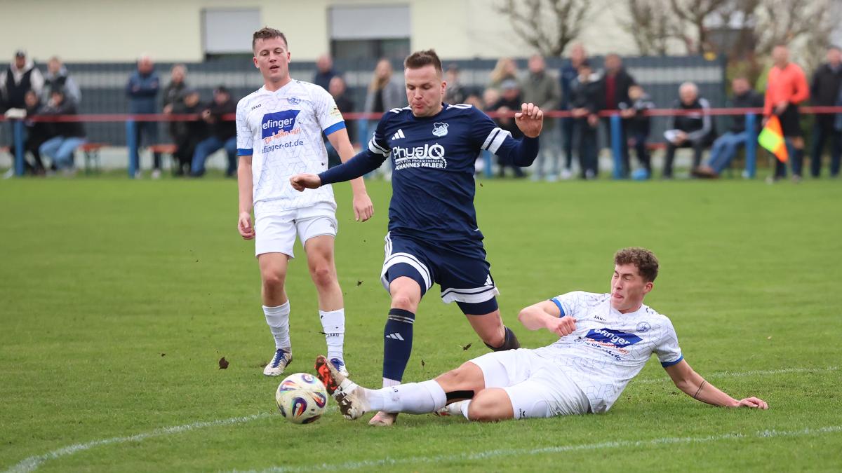 Die-DJK-Dampfach-kassiert-eine-ern-chternde-0-3-Niederlage-gegen-den-Tabellenletzten-ASV-Rimpar