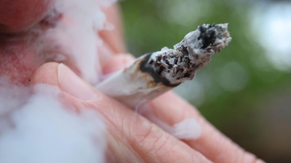 Augsburger-Studie-zeigt-Seit-der-Cannabis-Legalisierung-gibt-es-mehr-Psychosen