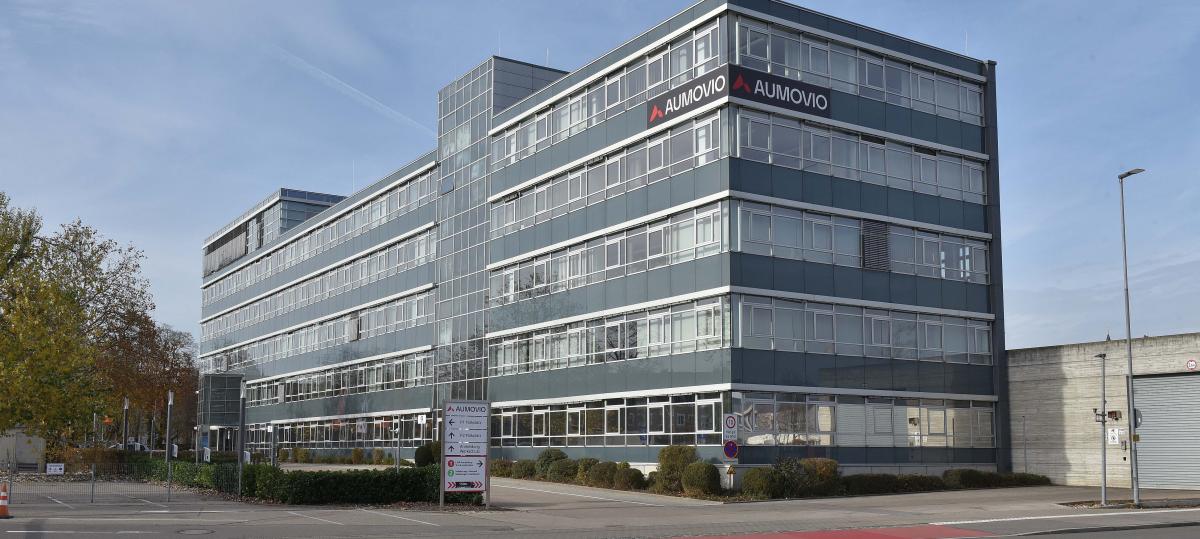 „Ein Schlag ins Kontor“: Betriebsrat will Stellenabbau bei Aumovio verhindern