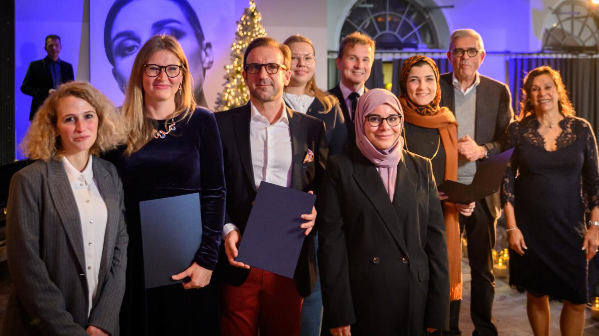 warum-die-krebsforschung-am-w-rzburger-uniklinikum-so-vielen-patienten-neue-hoffnung-gibt