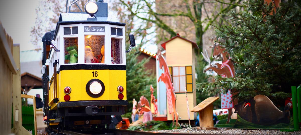 Vom Weihnachtsmarkt zum Wintermarkt: Ulm feiert weiter mit Licht, Leckereien und Kinderfreude