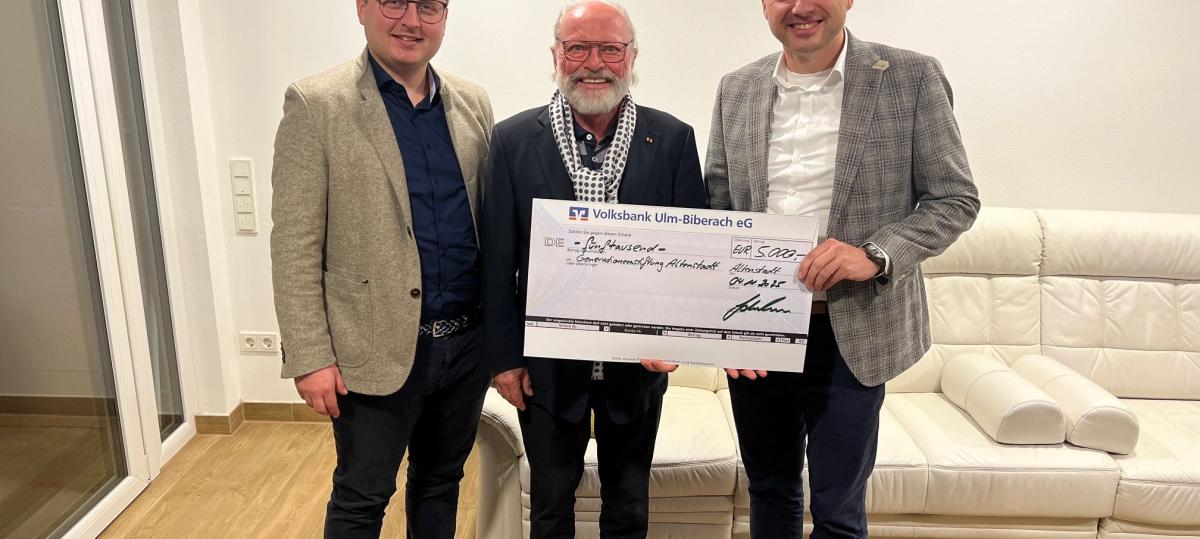 Großzügige Spende an die Generationenstiftung Markt Altenstadt