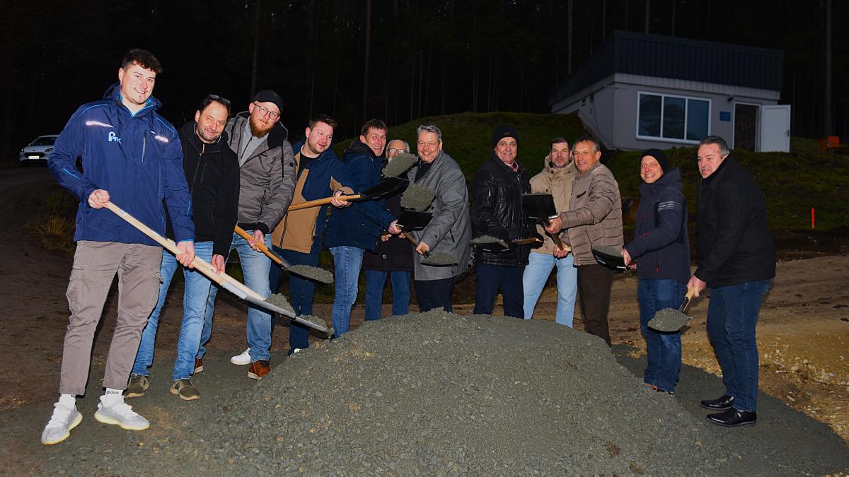 Spatenstich-f-r-die-Sanierung-des-Hochbeh-lters-Spiesberg