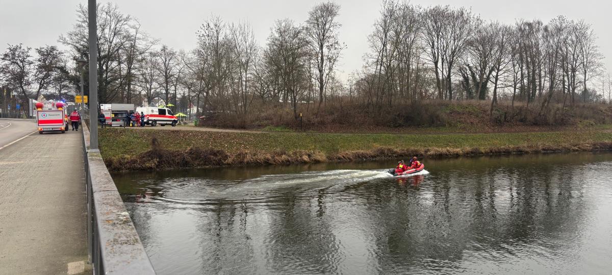„Etwas im Wasser“: Suchaktion am Lechkanal in Gersthofen