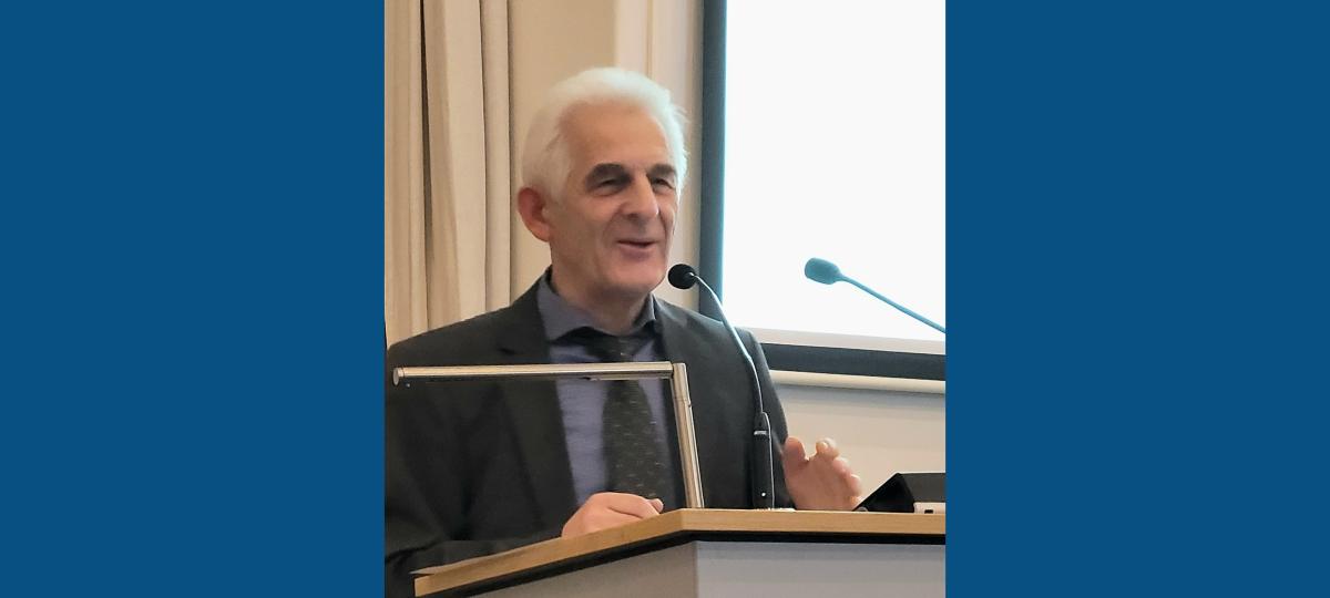 Erst Zahlen, dann Applaus: Wie der Kreiskämmerer für unerwartete Unterhaltung sorgt