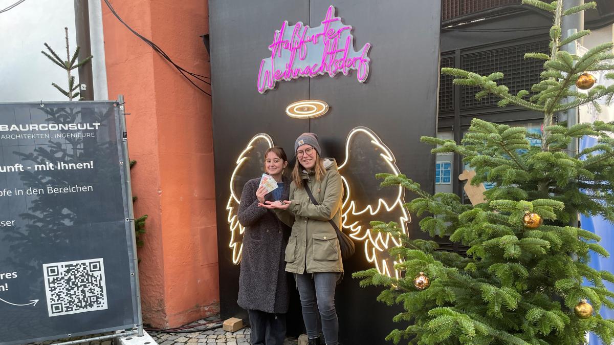 Wie-weit-kommt-man-zu-zweit-mit-50-Euro-im-Ha-furter-Winterdorf-