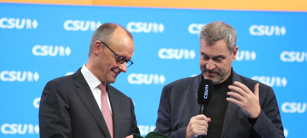 Merz und Söder beim CSU-Parteitag: Einer hat den Hut auf, der andere bekommt einen Dämpfer