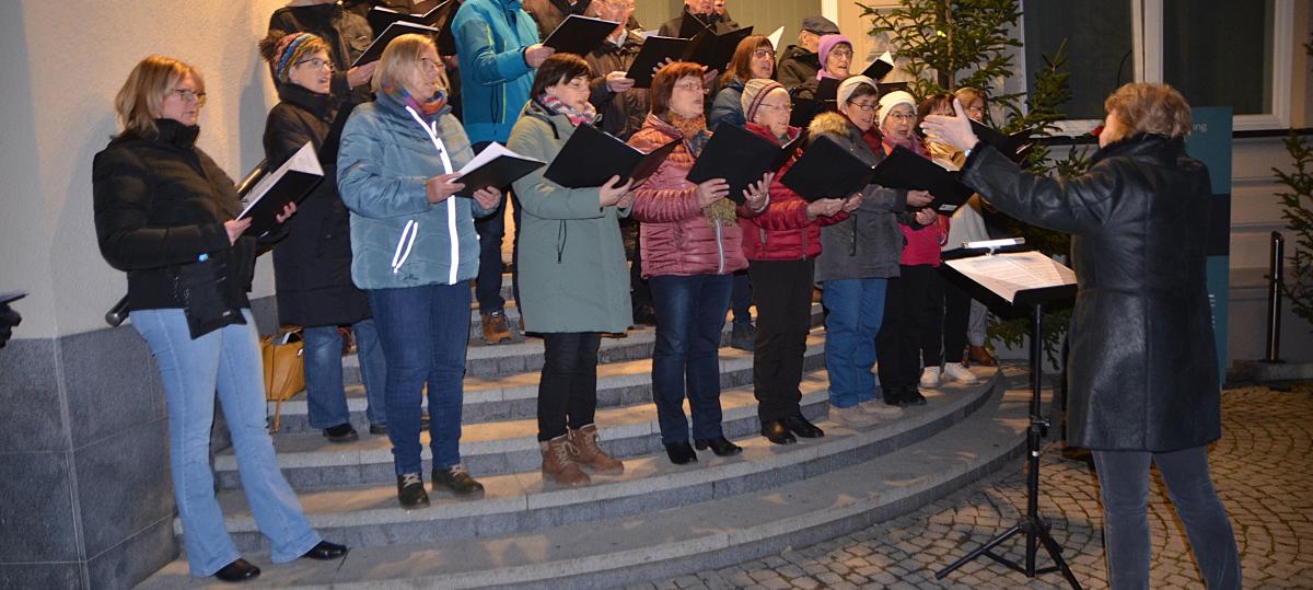 Ein stimmungsvoller Abend mit sechs Chören: Die Bilder vom Auftritt