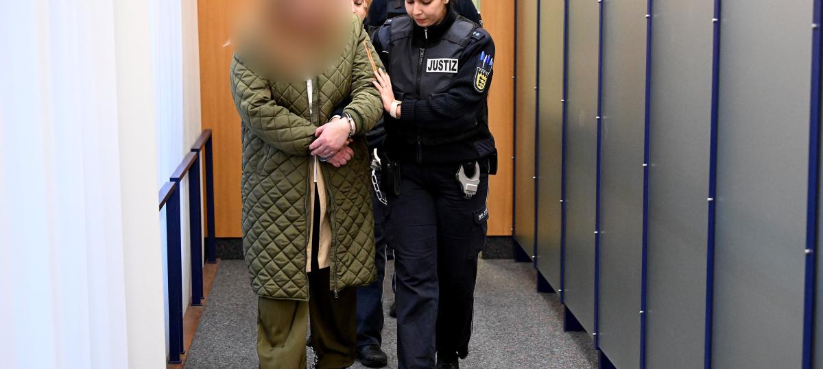 Beatmungsgerät abgeschaltet: Fall um verstorbene Patientin wird neu aufgerollt