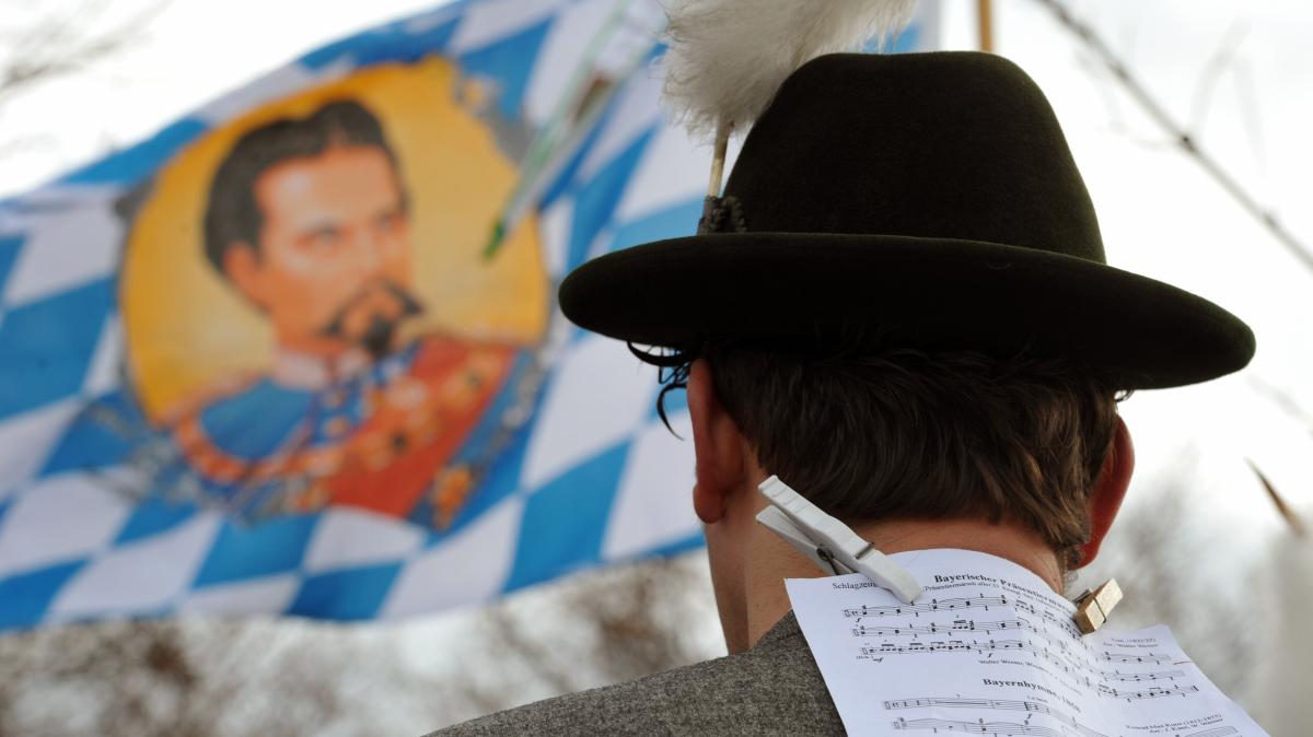 CSU-will-Bayernhymne-bei-Abschlussfeiern-an-Schulen-Als-h-tte-wir-keine-anderen-Sorgen