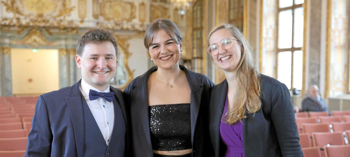 „Wir waren Versuchskaninchen“: Wie es für Augsburgs erste Medizin-Absolventen jetzt weitergeht