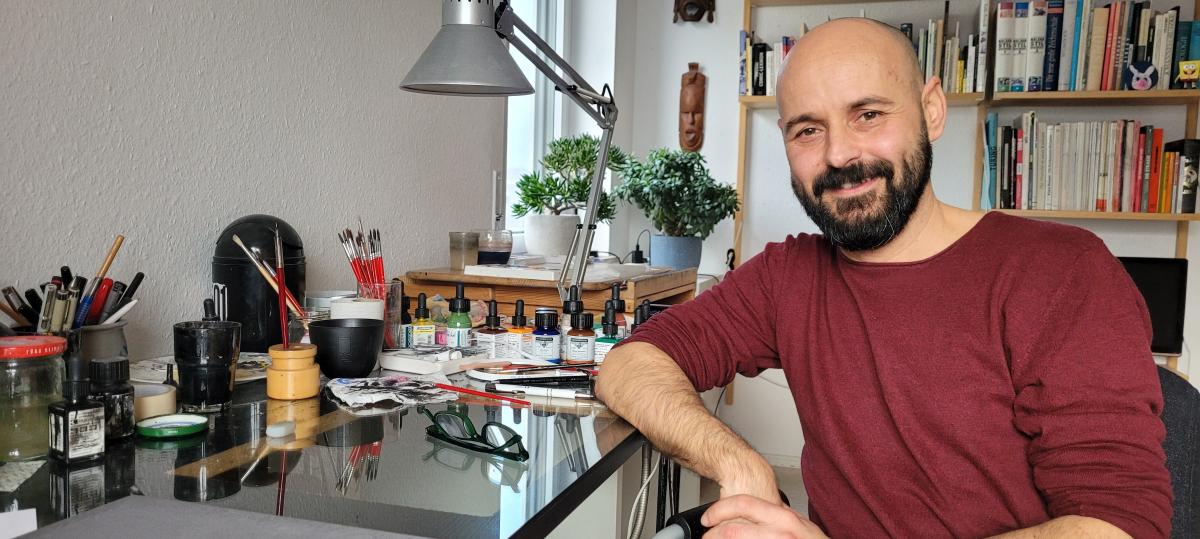 Gezeichnete Satire: Einblick in das Atelier von Karikaturist Paolo Calleri