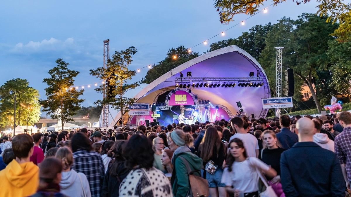 Umsonst-Drau-en-2026-in-W-rzburg-Alle-Infos-zum-kostenlosen-Festival-an-den-Mainwiesen