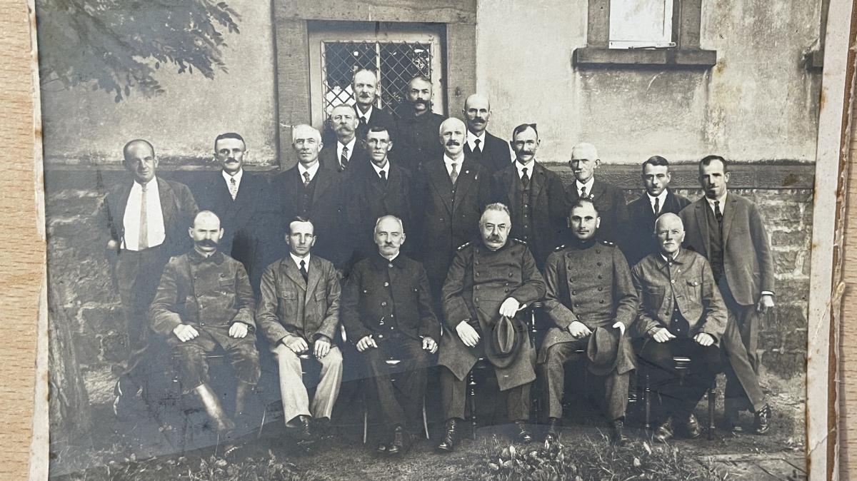 Herkunft-ungekl-rt-Altes-Marktheidenfelder-Forstamt-Foto-wirft-Fragen-auf