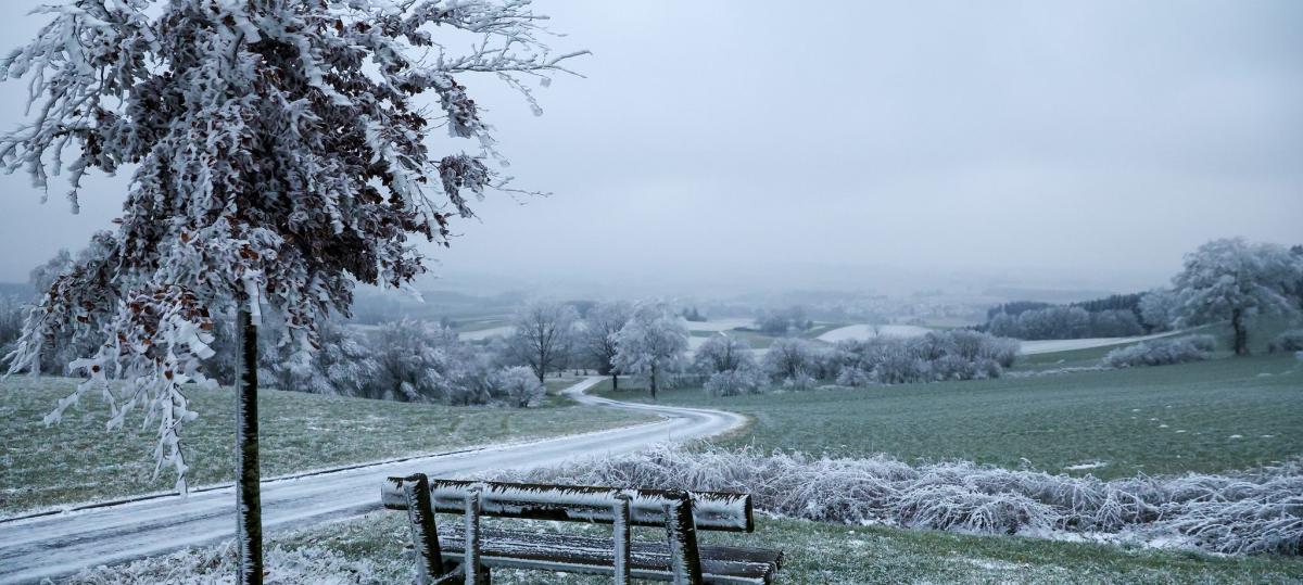 DWD warnt vor Schneeverwehungen: Hier bleibt es am Samstag noch weiß