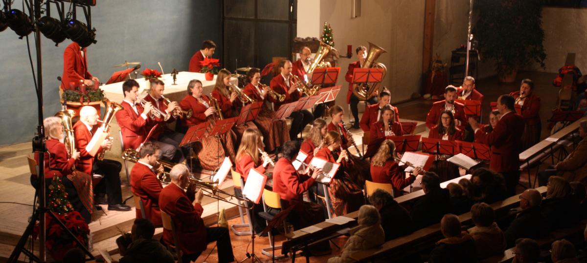 Feierliche Adventsstimmung mit dem Blasorchester Geltendorf