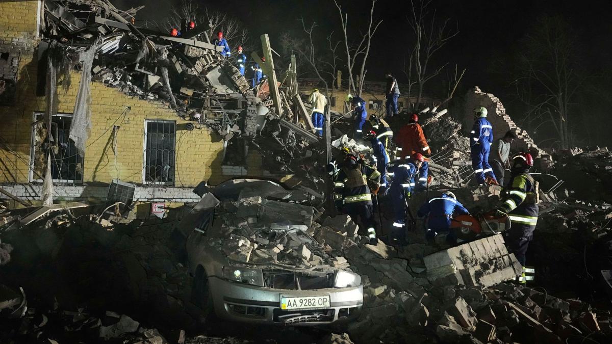 -ber-1-100-Wohnblocks-in-Kiew-im-Winter-nicht-mehr-heizbar