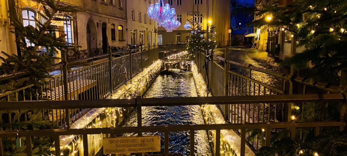 Die Altstadt in Augsburg leuchtet: Christbäume werden aber bald entsorgt