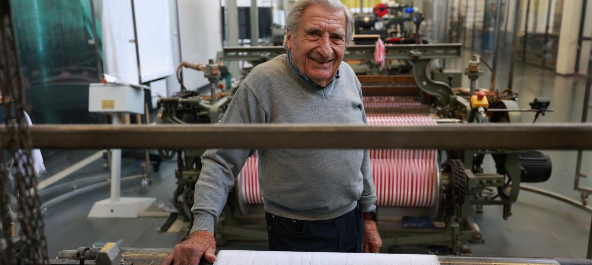 Ehemaliger Augsburger Textilarbeiter mit 90 Jahren: „Jetzt beginnt die zweite Rente“