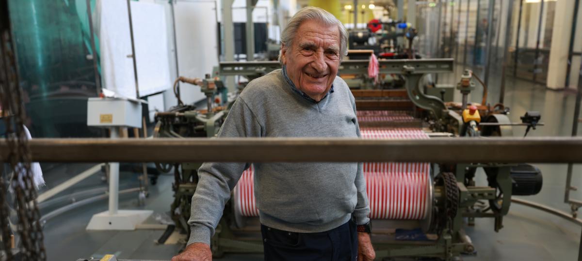 Ehemaliger Augsburger Textilarbeiter mit 90 Jahren: „Jetzt beginnt die zweite Rente“