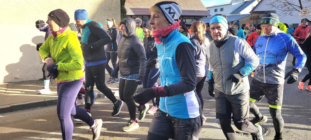 Butterbrezellauf an Silvester: Auch bei minus acht Grad macht das Laufen Spaß