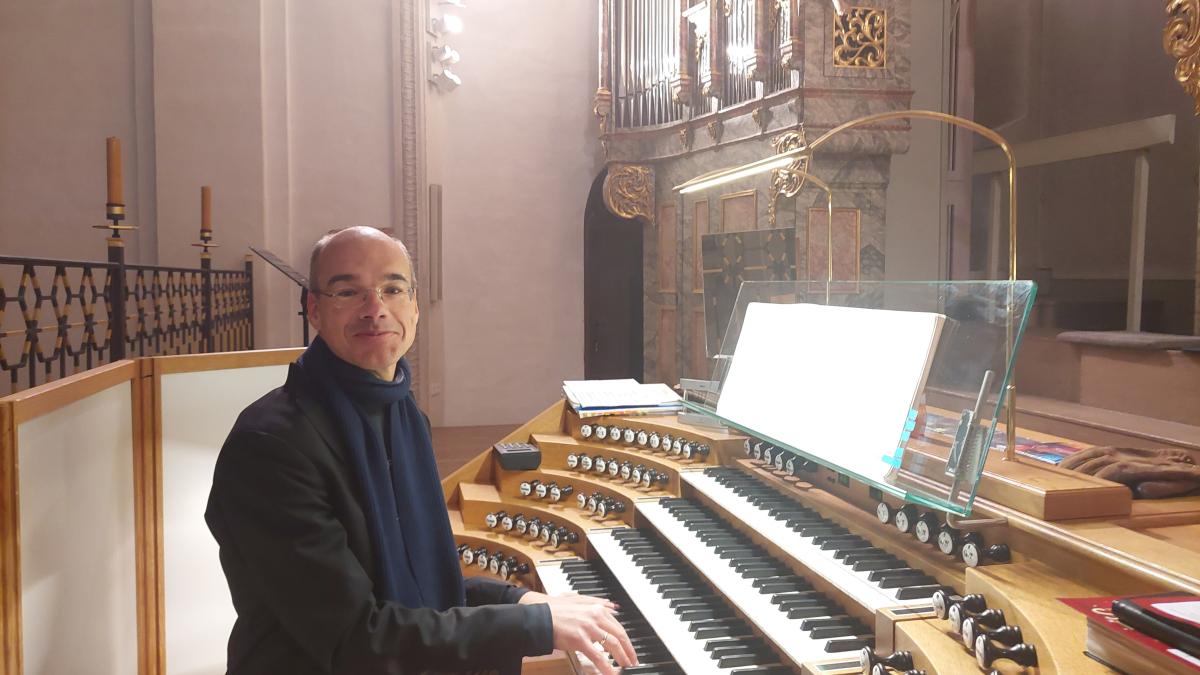 Ein-Silvesterkonzert-das-sich-wie-eine-gute-Kurzgeschichte-anh-rt