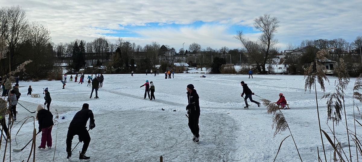 Schnee und Eis: Wie gefährlich sind die Eisflächen?