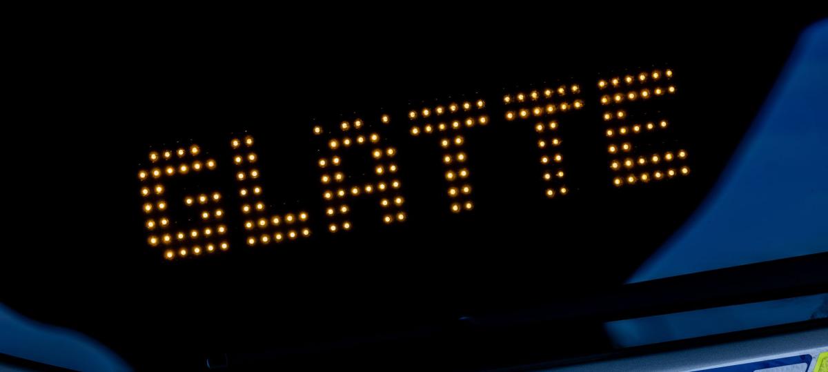 Unfall bei Schneeglätte: Junge Frau in Neuburg nach Kollision verletzt