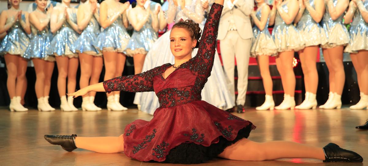 Gänsehautmomente beim Krönungsball: So eröffnen die Burgfunken 2026 die fünfte Jahreszeit