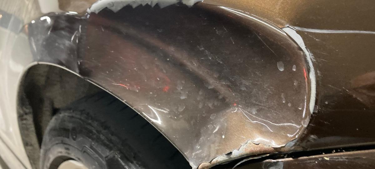 BMW, Smart und Opel beschädigt: Polizei ermittelt nach Unfallfluchten