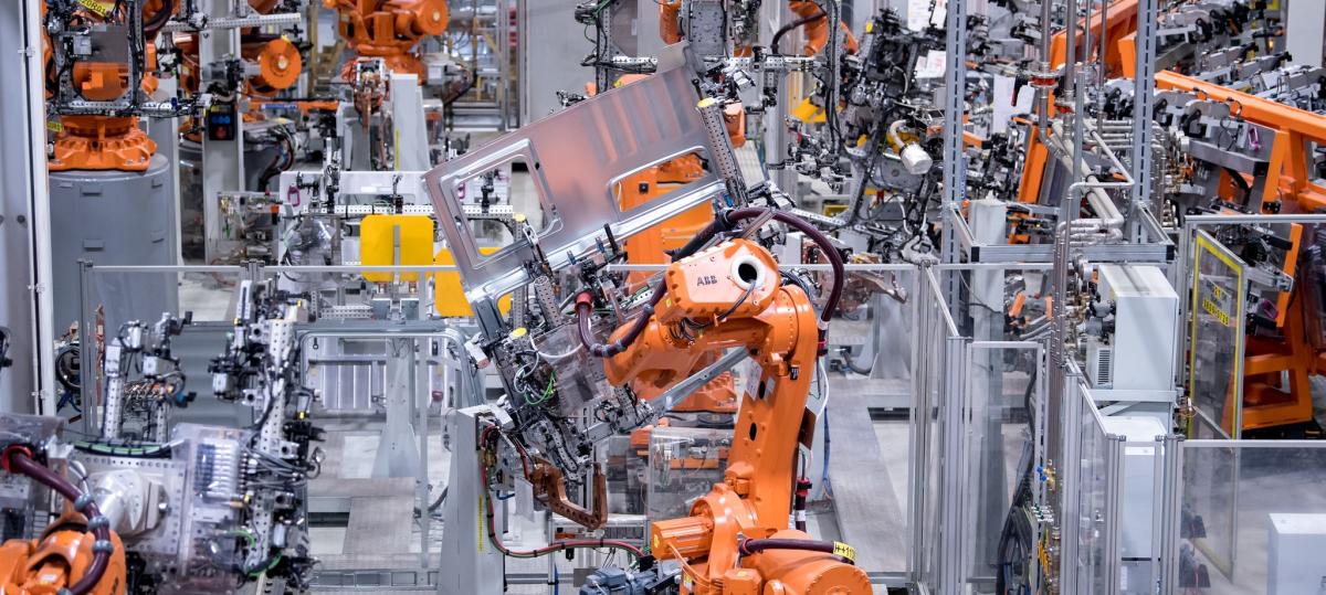 Der Ulmer Arbeitsmarkt: Metall- und Elektroindustrie steht besonders unter Druck