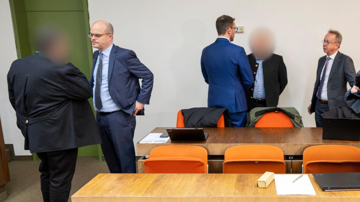 -H-tte-gen-gt-um-f-nf-Tote-zu-vermeiden-Freiheitsstrafen-im-Prozess-um-Zugungl-ck-gefordert