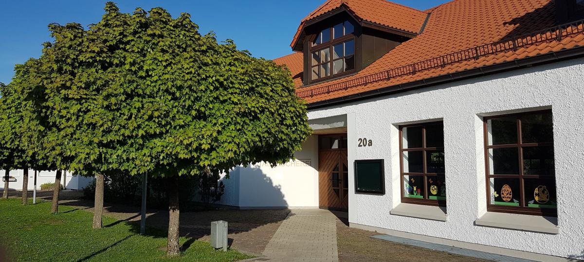 Treffpunkt Stadtbücherei: Warum Familien in Senden auf echte Bücher setzen