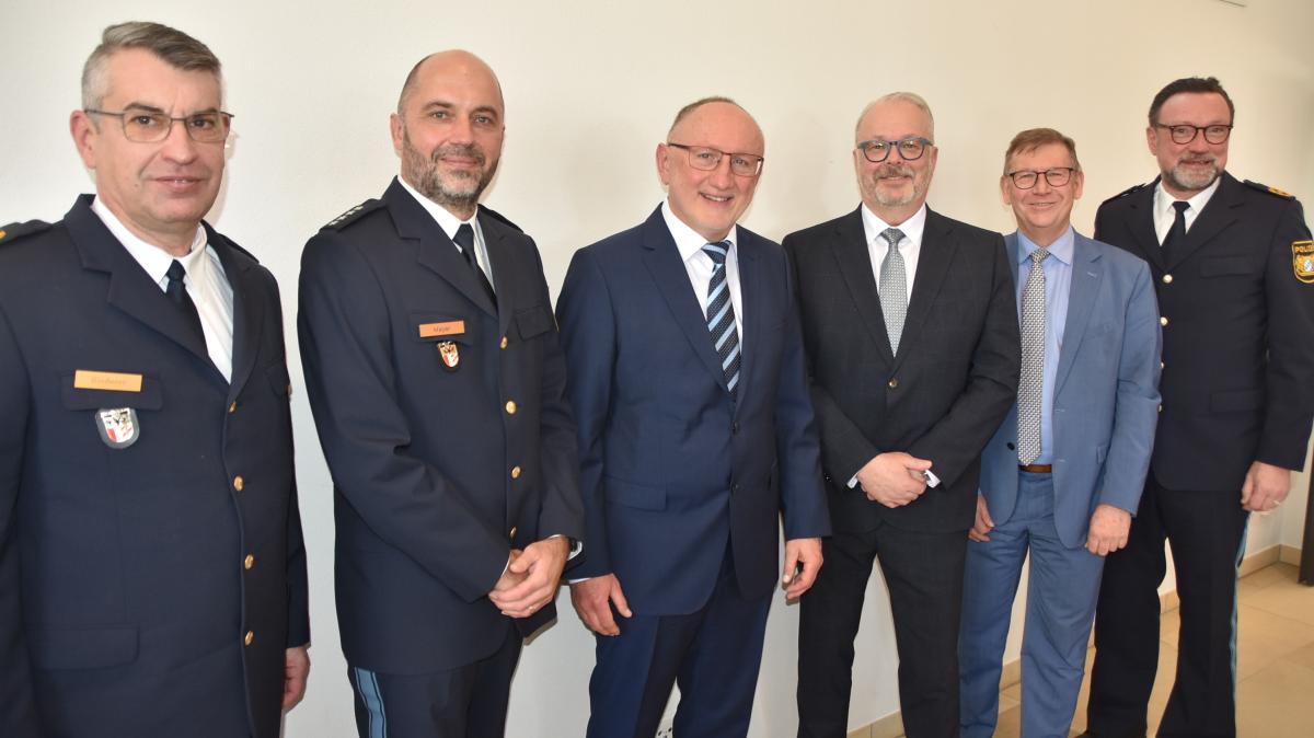 Josef-Mayer-leitet-jetzt-die-Polizeiinspektion-Rain